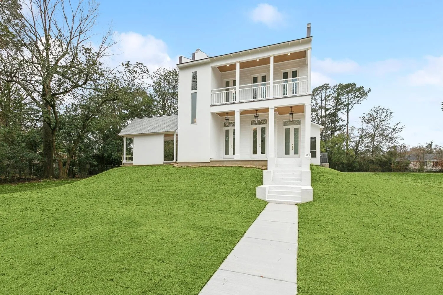 335 Third Street (1A3)