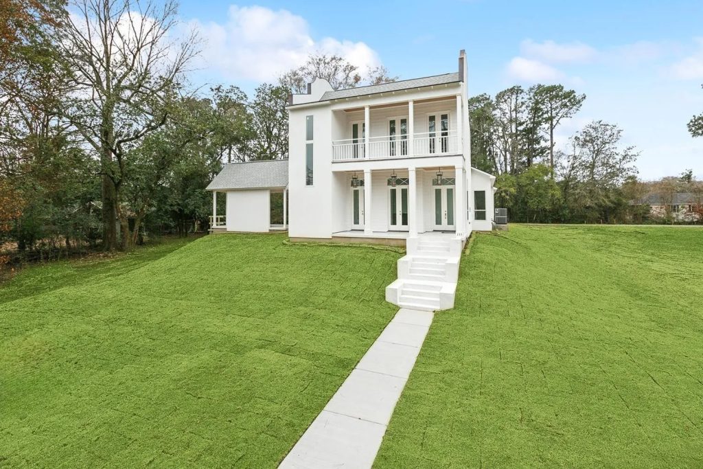 335 Third Street (1A3)